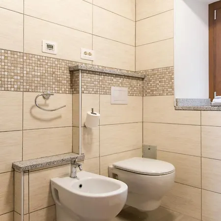 Apartmán La Fonte - Duplex In Historical Center Lesa